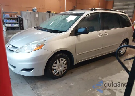 2010 Toyota Sienna Ce из США, поврежденный, VIN 5TDKK4CC0AS339453